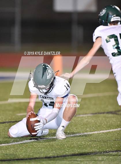 Thumbnail 3 in Canton vs. Godley photogallery.