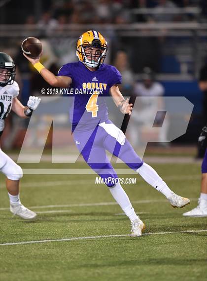 Thumbnail 3 in Canton vs. Godley photogallery.