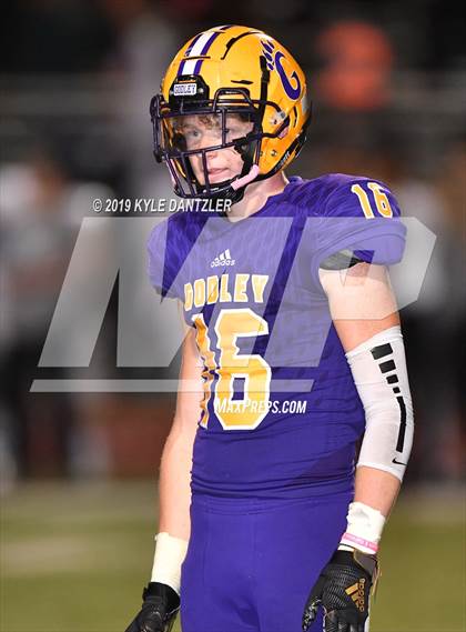 Thumbnail 3 in Canton vs. Godley photogallery.