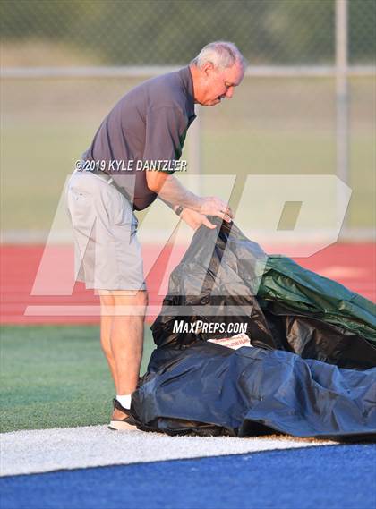 Thumbnail 2 in Canton vs. Godley photogallery.