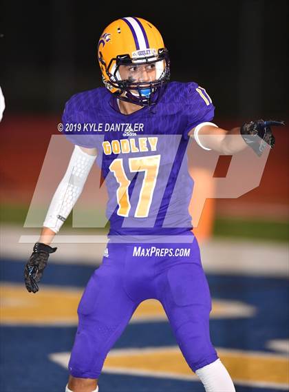 Thumbnail 2 in Canton vs. Godley photogallery.