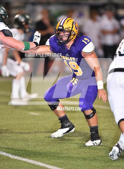 Thumbnail 2 in Canton vs. Godley photogallery.