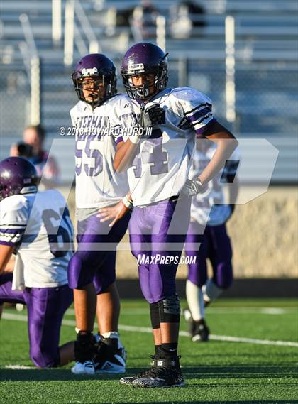 Thumbnail 1 in Everman @ Aledo (B Team) photogallery.