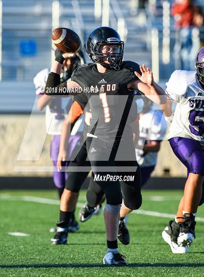 Thumbnail 3 in Everman @ Aledo (B Team) photogallery.