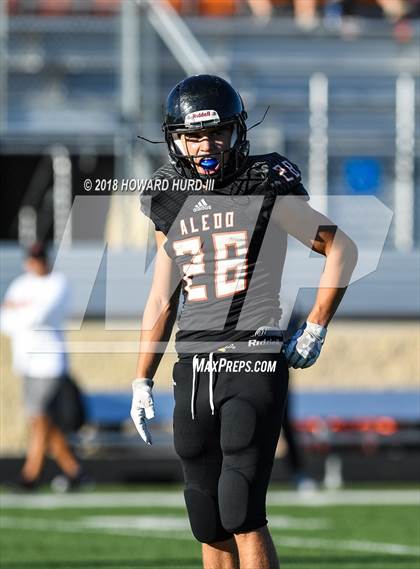 Thumbnail 3 in Fr: Everman @ Aledo (B Team) photogallery.