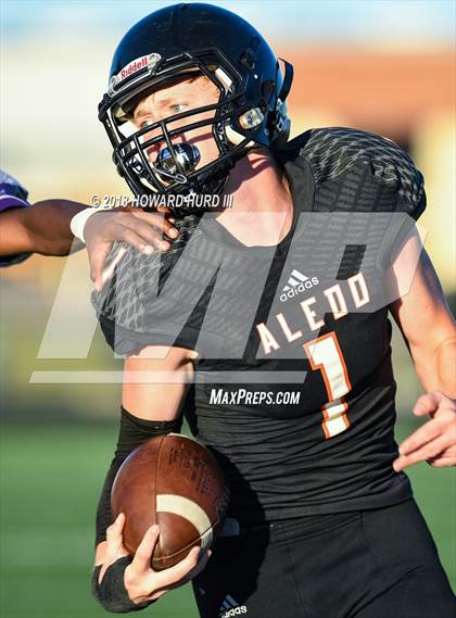 Thumbnail 1 in Everman @ Aledo (B Team) photogallery.