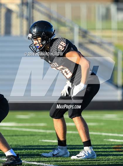 Thumbnail 1 in Everman @ Aledo (B Team) photogallery.