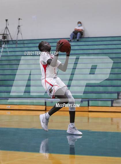 Thumbnail 1 in Intermountain Christian vs. Judge (Eagle Holiday Shootout) photogallery.