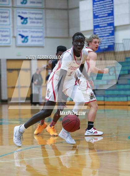 Thumbnail 3 in Intermountain Christian vs. Judge (Eagle Holiday Shootout) photogallery.