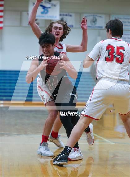 Thumbnail 2 in Intermountain Christian vs. Judge (Eagle Holiday Shootout) photogallery.