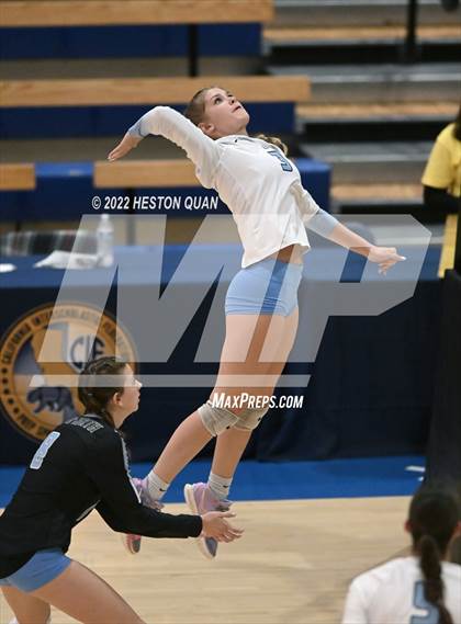 Thumbnail 1 in Clovis North vs. Chaminade CIF State D2 Final) photogallery.