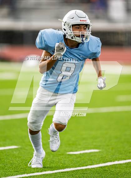 Thumbnail 1 in JV: Sam Rayburn vs. Cypress Ranch photogallery.