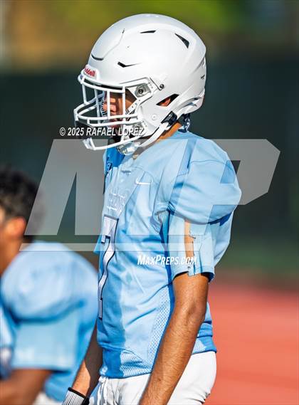 Thumbnail 3 in JV: Sam Rayburn vs. Cypress Ranch photogallery.