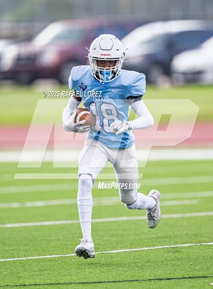 Thumbnail 1 in JV: Sam Rayburn vs. Cypress Ranch photogallery.