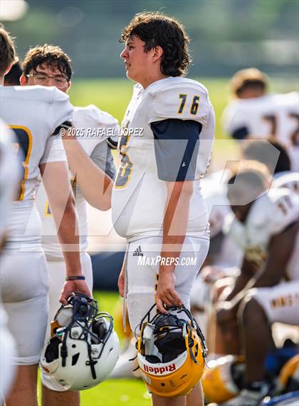 Thumbnail 3 in JV: Sam Rayburn vs. Cypress Ranch photogallery.