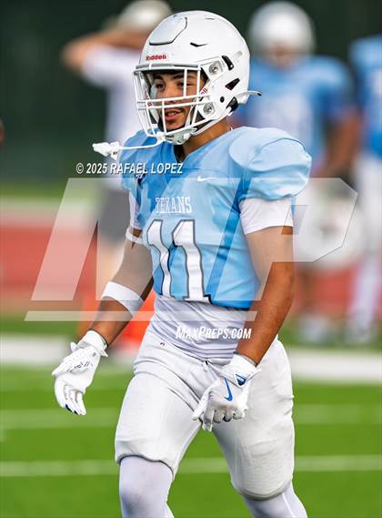 Thumbnail 1 in JV: Sam Rayburn vs. Cypress Ranch photogallery.