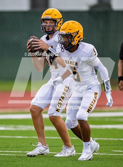 Thumbnail 1 in JV: Sam Rayburn vs. Cypress Ranch photogallery.