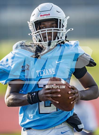 Thumbnail 3 in JV: Sam Rayburn vs. Cypress Ranch photogallery.