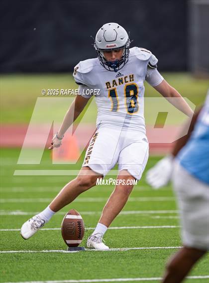 Thumbnail 1 in JV: Sam Rayburn vs. Cypress Ranch photogallery.