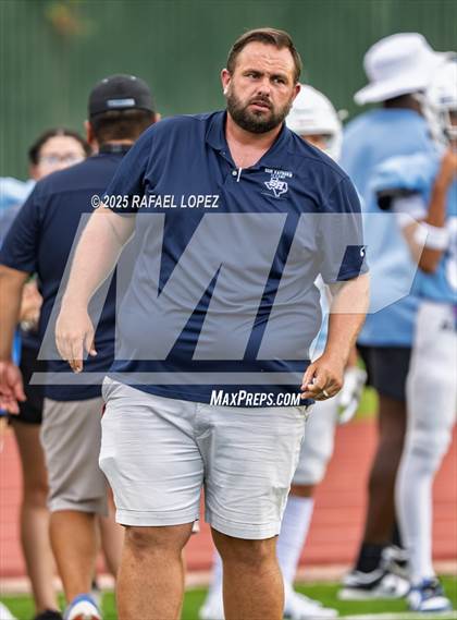 Thumbnail 3 in JV: Sam Rayburn vs. Cypress Ranch photogallery.