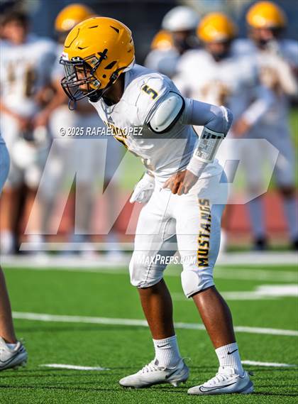 Thumbnail 1 in JV: Sam Rayburn vs. Cypress Ranch photogallery.