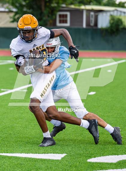 Thumbnail 3 in JV: Sam Rayburn vs. Cypress Ranch photogallery.