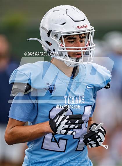 Thumbnail 1 in JV: Sam Rayburn vs. Cypress Ranch photogallery.