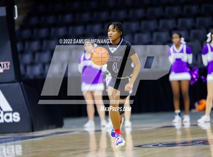 Thumbnail 1 in Bellevue East vs. Millard South photogallery.