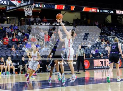 Thumbnail 2 in Bellevue East vs. Millard South photogallery.
