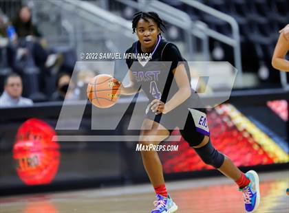 Thumbnail 3 in Bellevue East vs. Millard South photogallery.