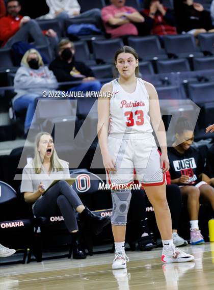 Thumbnail 2 in Bellevue East vs. Millard South photogallery.