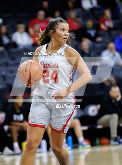 Thumbnail 2 in Bellevue East vs. Millard South photogallery.
