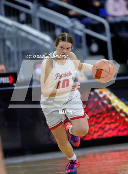Thumbnail 2 in Bellevue East vs. Millard South photogallery.