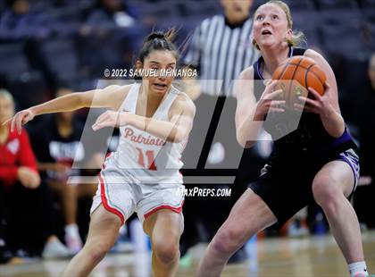 Thumbnail 1 in Bellevue East vs. Millard South photogallery.