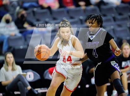 Thumbnail 3 in Bellevue East vs. Millard South photogallery.