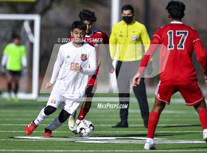 Thumbnail 2 in Langham Creek vs. MacArthur (CFISD Soccer Showcase) photogallery.