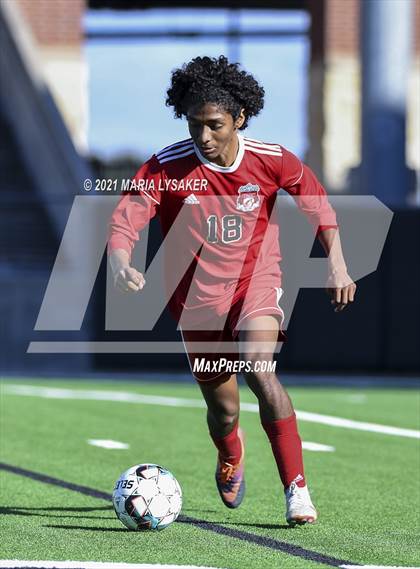 Thumbnail 2 in Langham Creek vs. MacArthur (CFISD Soccer Showcase) photogallery.