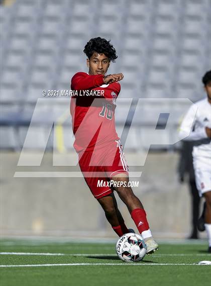 Thumbnail 3 in Langham Creek vs. MacArthur (CFISD Soccer Showcase) photogallery.