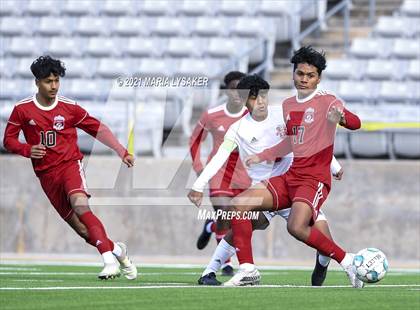 Thumbnail 2 in Langham Creek vs. MacArthur (CFISD Soccer Showcase) photogallery.