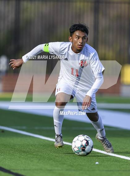 Thumbnail 1 in Langham Creek vs. MacArthur (CFISD Soccer Showcase) photogallery.