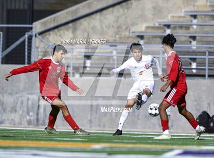 Thumbnail 2 in Langham Creek vs. MacArthur (CFISD Soccer Showcase) photogallery.