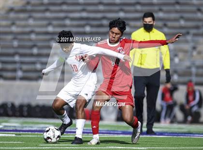 Thumbnail 2 in Langham Creek vs. MacArthur (CFISD Soccer Showcase) photogallery.