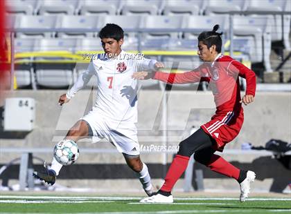 Thumbnail 2 in Langham Creek vs. MacArthur (CFISD Soccer Showcase) photogallery.