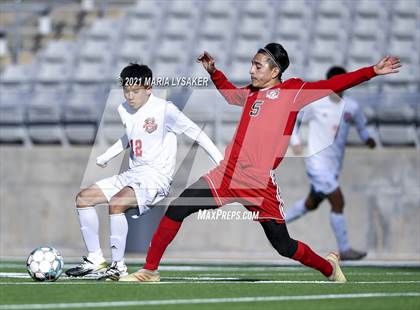 Thumbnail 2 in Langham Creek vs. MacArthur (CFISD Soccer Showcase) photogallery.