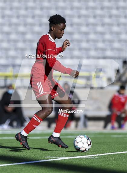Thumbnail 3 in Langham Creek vs. MacArthur (CFISD Soccer Showcase) photogallery.