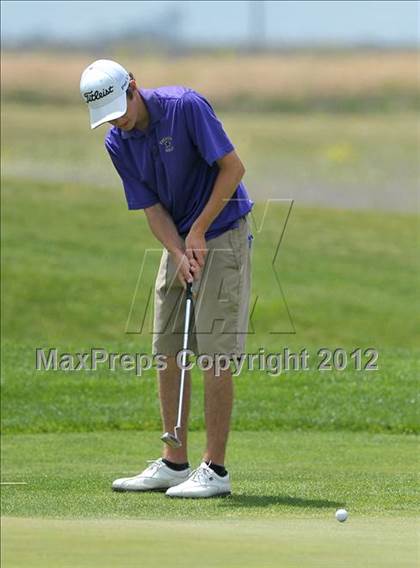 Thumbnail 1 in CIF Sac-Joaquin Section Golf Championships photogallery.