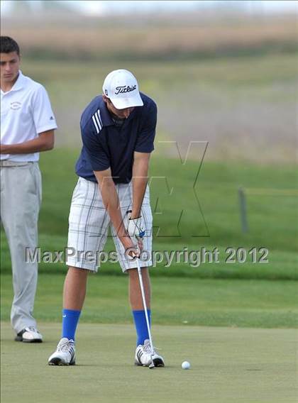 Thumbnail 2 in CIF Sac-Joaquin Section Golf Championships photogallery.