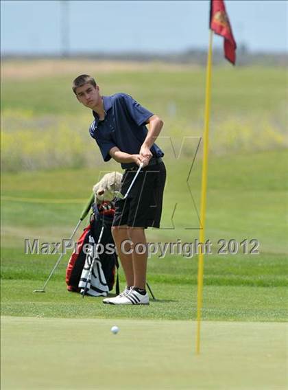 Thumbnail 2 in CIF Sac-Joaquin Section Golf Championships photogallery.