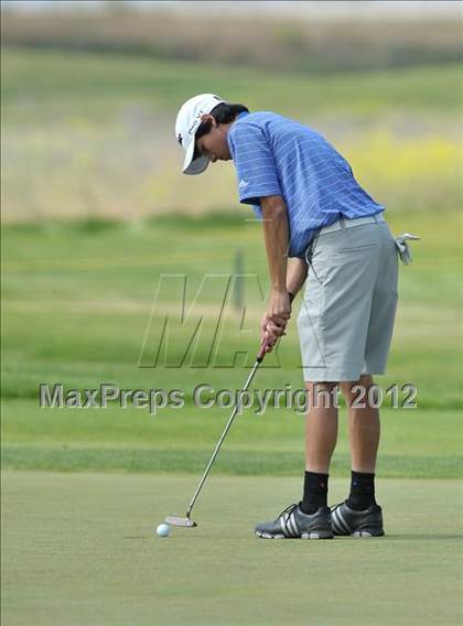 Thumbnail 1 in CIF Sac-Joaquin Section Golf Championships photogallery.