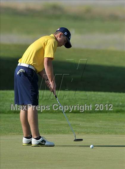 Thumbnail 2 in CIF Sac-Joaquin Section Golf Championships photogallery.